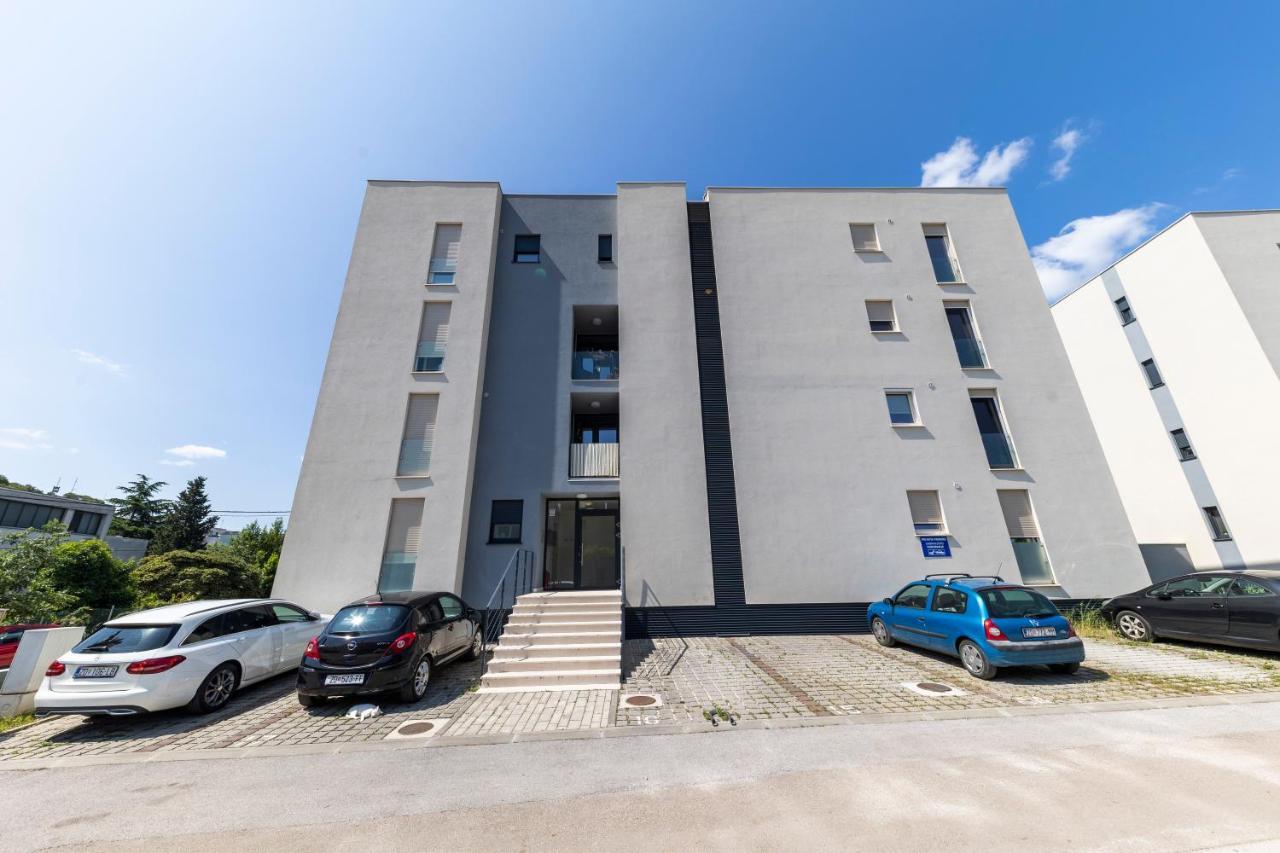Lusea Apartment Zadar Eksteriør billede